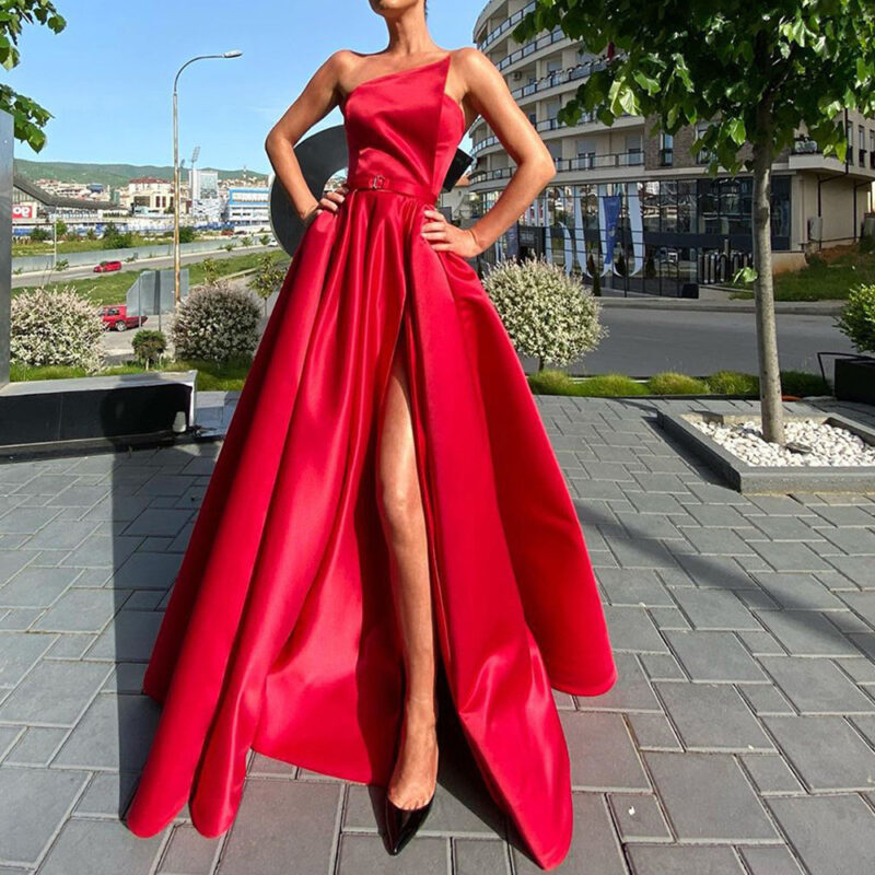 One Shoulder Off Shoulder Sexy Lrregular Large Swing Dress