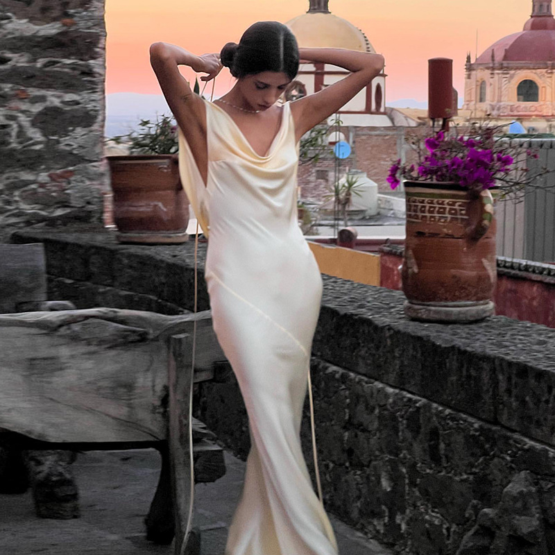 Chilldressy™ Backless Slim Sexy Dress